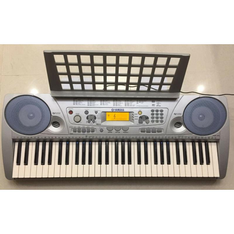 Yamaha PSR 275 (PSR-275) Keyoard with AC Adaptor, document stand and user manual-Excellent Condition