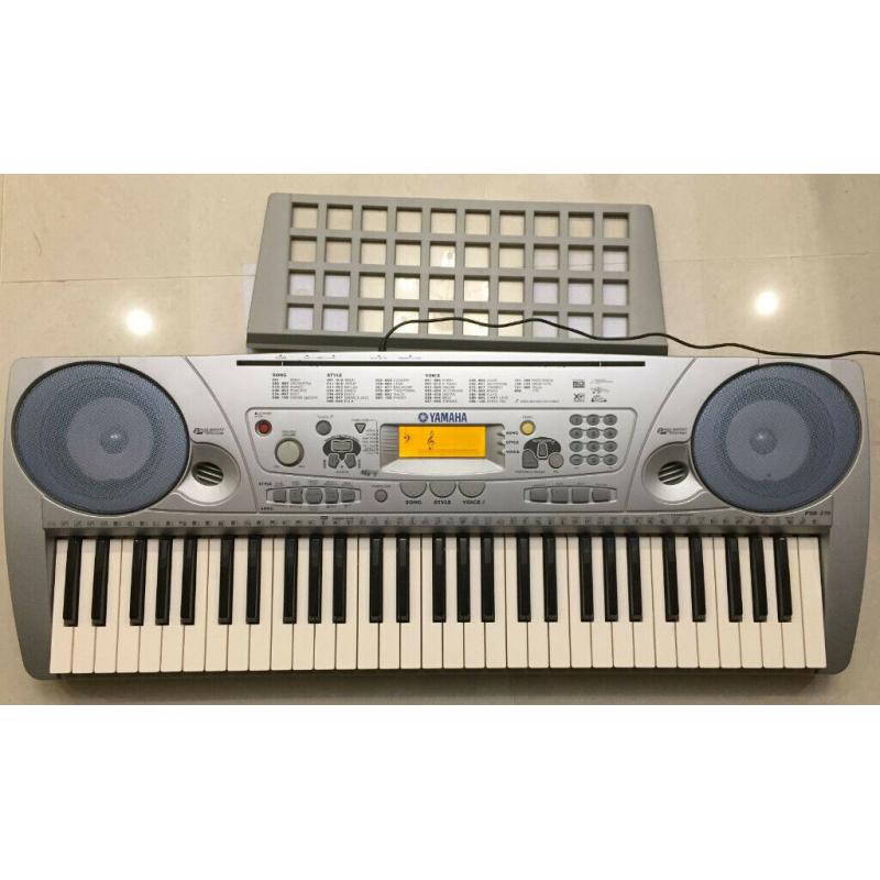 Yamaha PSR 275 (PSR-275) Keyoard with AC Adaptor, document stand and user manual-Excellent Condition