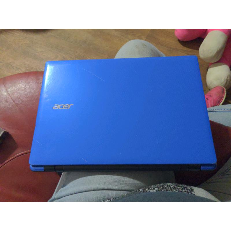 Acer blue Laptop