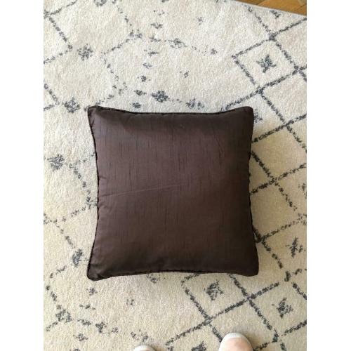 Brown cushion with insert