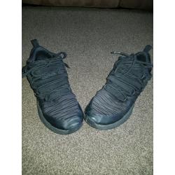 Jordan trainers