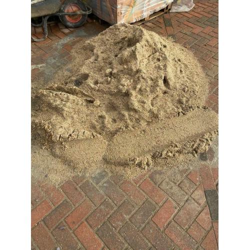 TON OF SHARP SAND - FREE