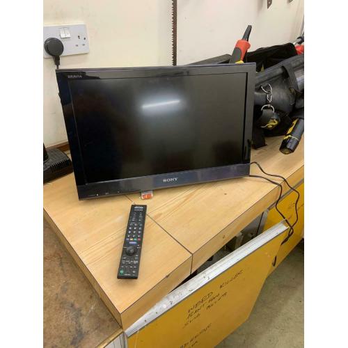 Sony Bravia Digital 22? TV with built-in DVD player