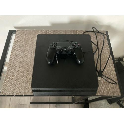 PS4 with Spider-Man and fifa 21