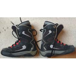 Nitro Snowboard Boots - Size UK8