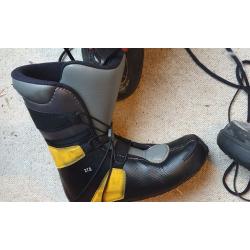 Nitro Snowboard Boots - Size UK8