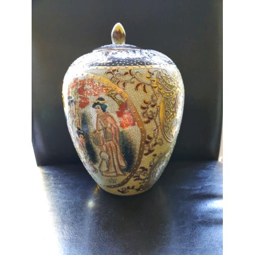 Japanese Royal Satsuma Crackle Glaze lidded Vase,Stunning colours.