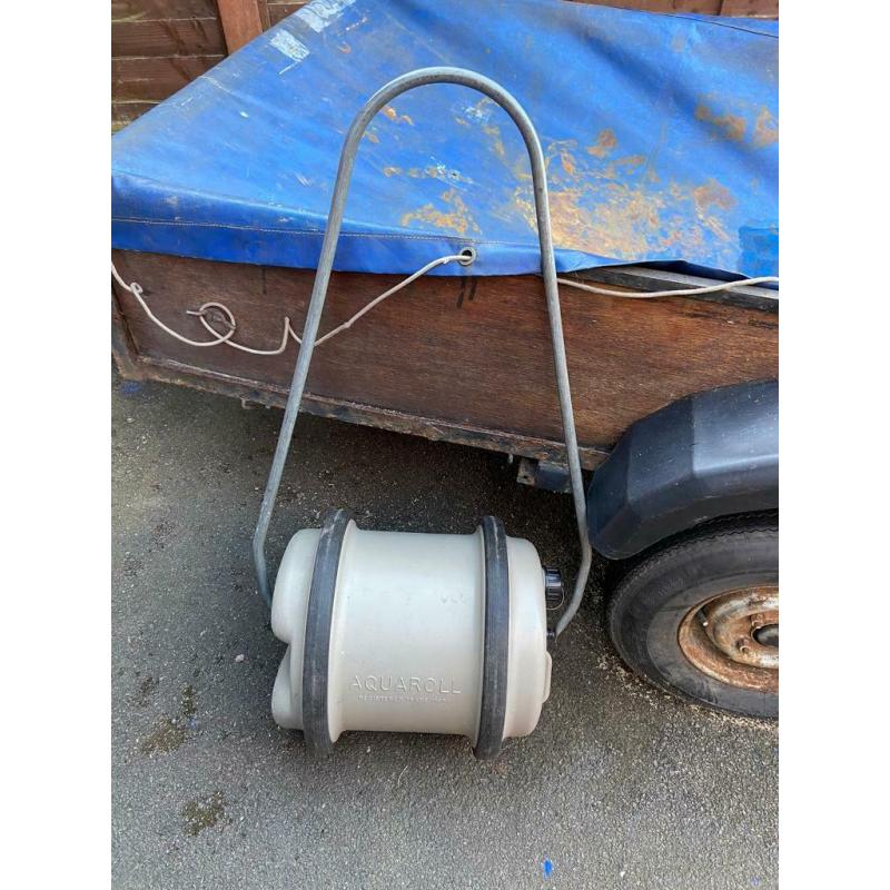 Water container