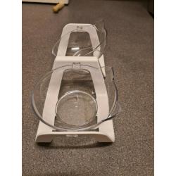 Tilted cat bowls with adjustable angle