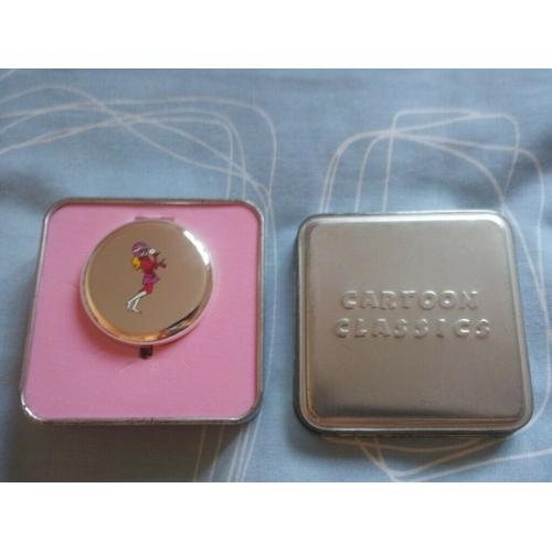 Collectible Penelope Pitstop mirror compact
