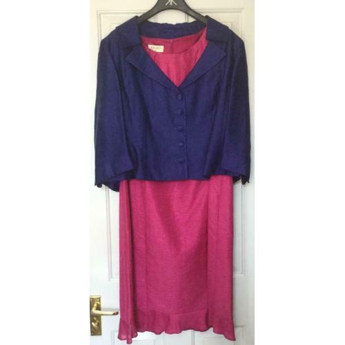 WEDDING OUTFIT SIZE 18