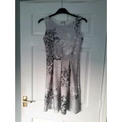 BNWT Wedding/Cruise/Races/Ocassion Dress and Fascinator