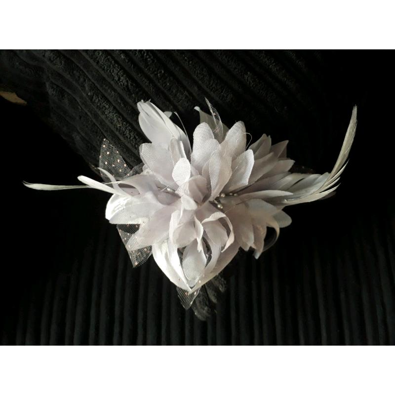 BNWT Wedding/Cruise/Races/Ocassion Dress and Fascinator