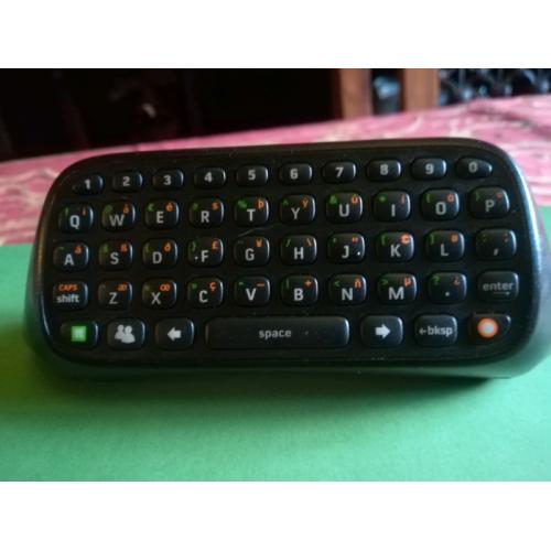 Xbox 360 official chatpad