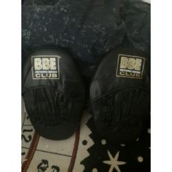 BBE Britannia Club hook and jab pads