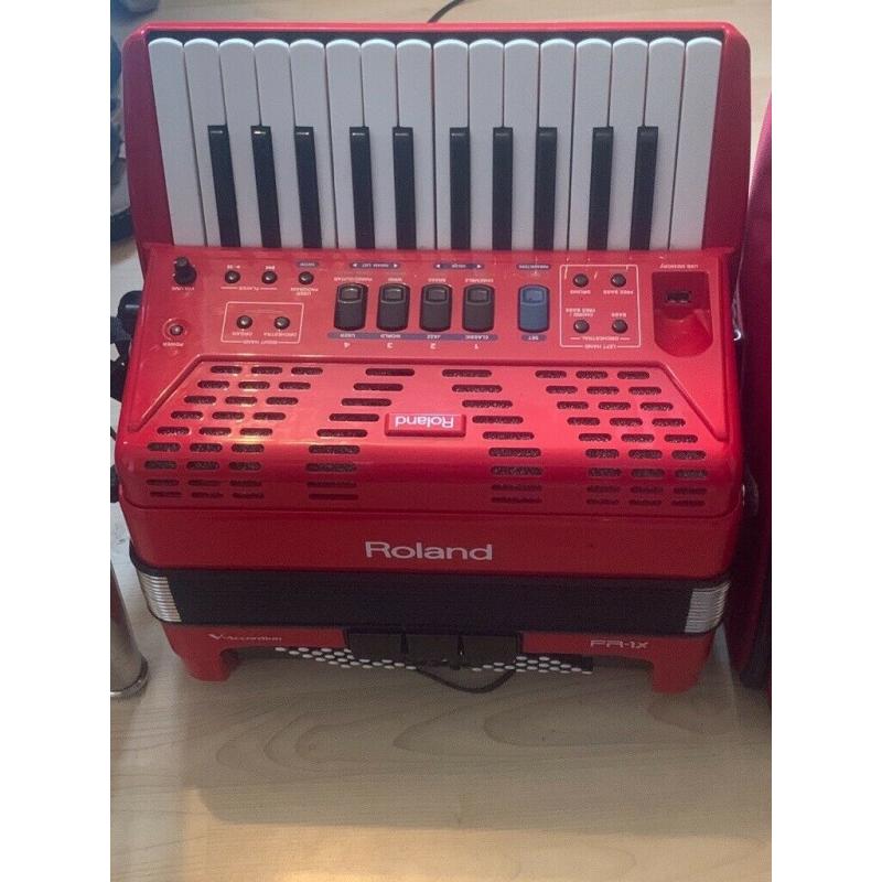 Roland FR1X piano accordion with case