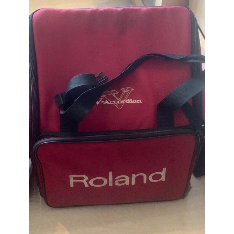 Roland FR1X piano accordion with case