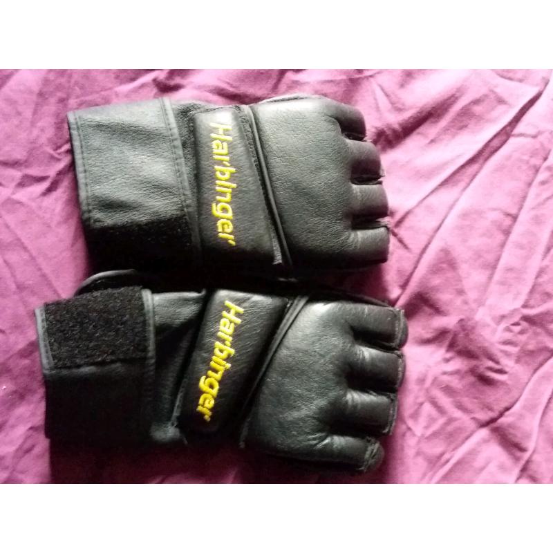 MMA Gloves Size S