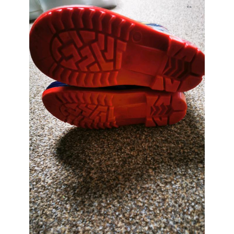 Boys wellingtons size 9
