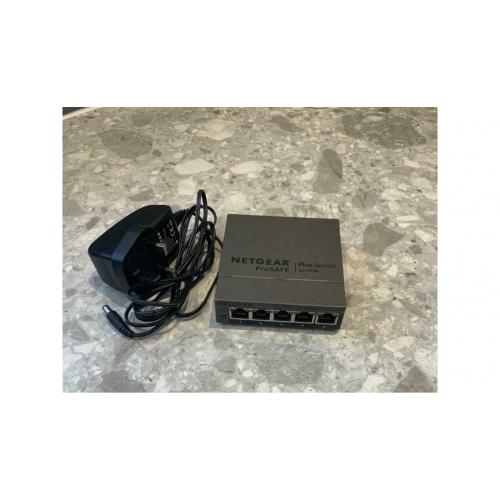 GS105Ev2 ? 5 Port Gigabit Ethernet Smart Managed Plus Switch