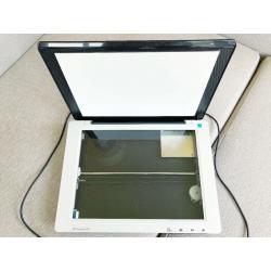 HP Scanjet 200 Desk Scanner & Connector Cable. As New. Simple to Use, Handy to Have.