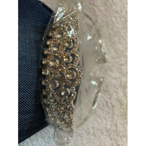 New in packet Diamante Tiara IP1