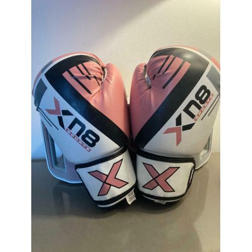 Women?s Boxing Gloves