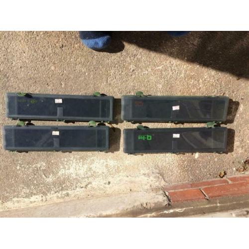 HARD PLASTIC GREEN FISHING RIG WALLET