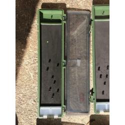 HARD PLASTIC GREEN FISHING RIG WALLET