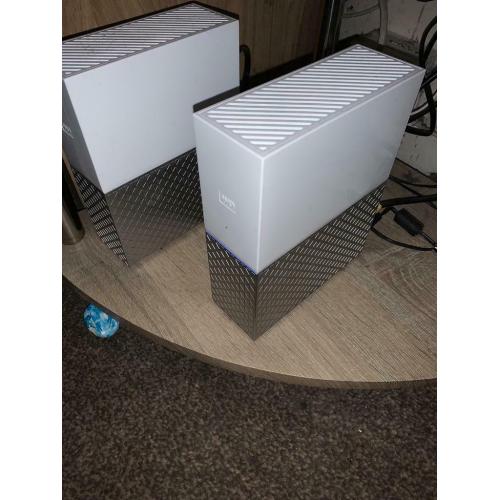 Wd mycloud 4tb server/hard drive