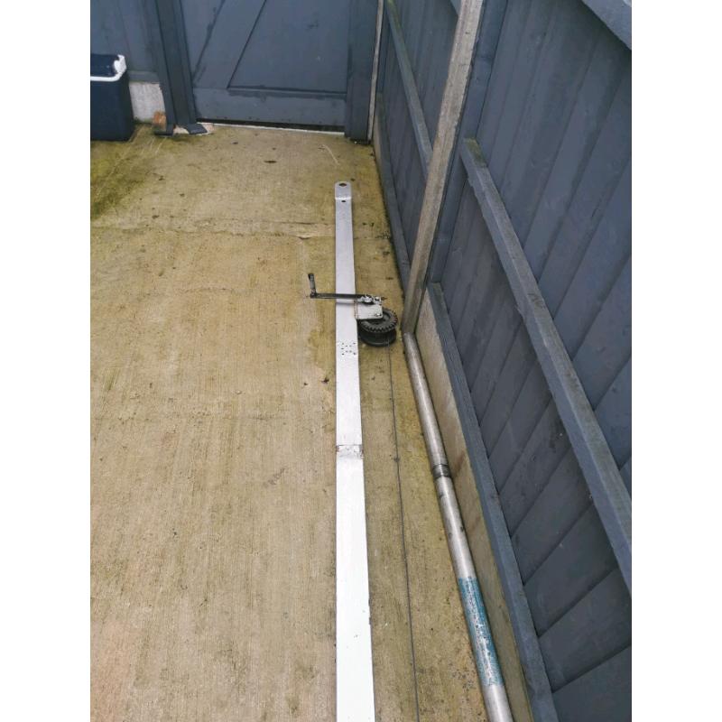 12 m mast and tilt