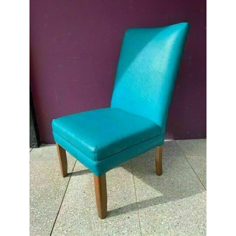 High back retro visitor chair