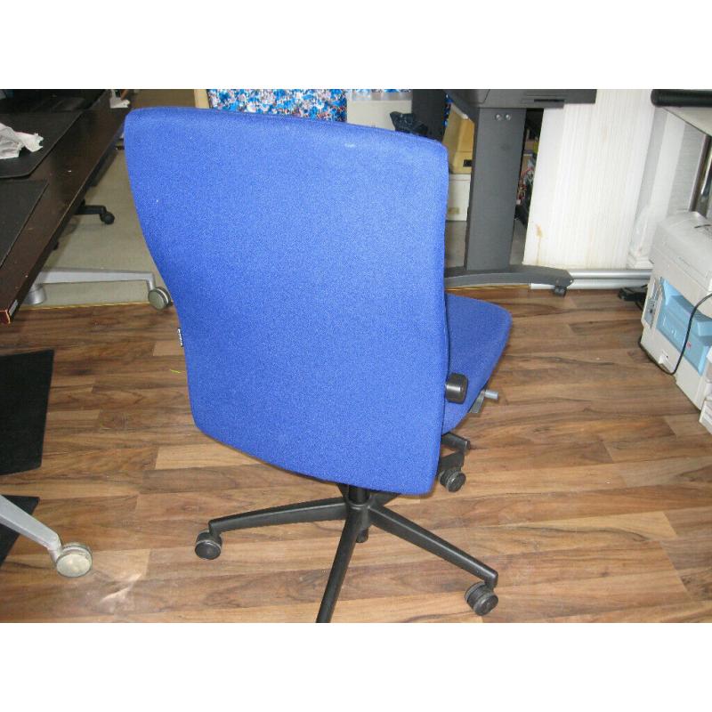 Office reception or typist chairs in blue A1 like condition (yes it's available)