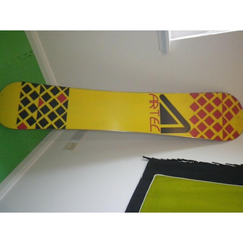 Brand new-Snowboard Artec Venus 149cm