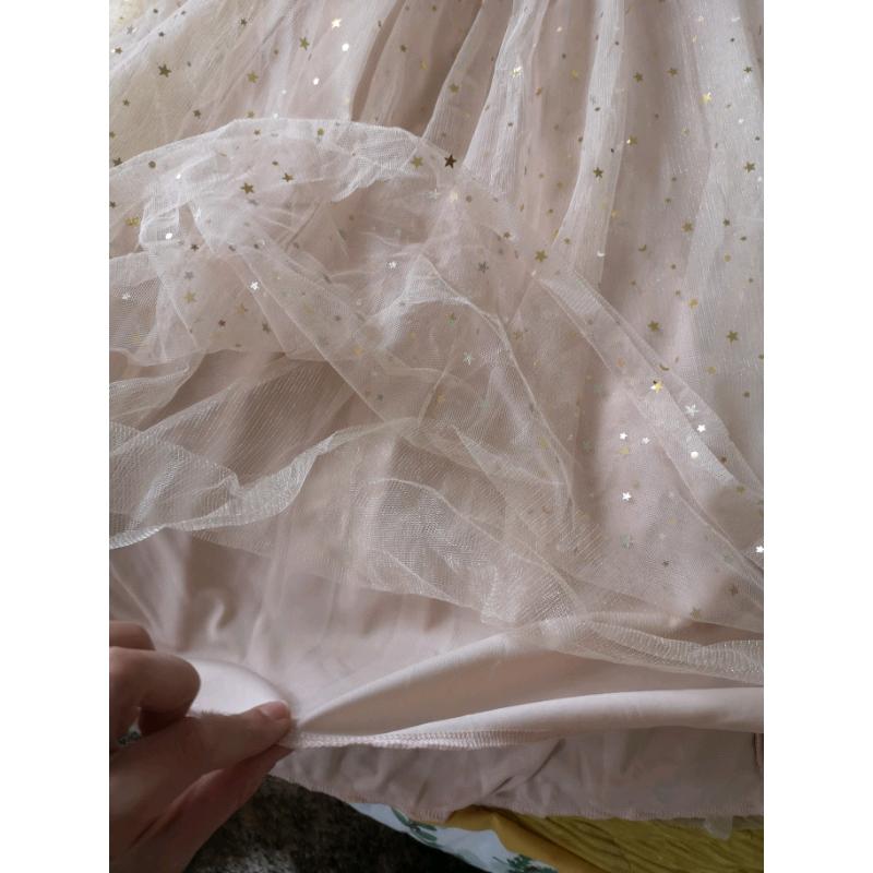 Beautiful dress for a girl NEW
