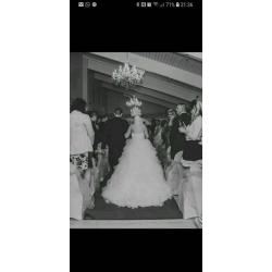 wedding dress