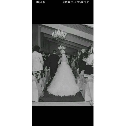 wedding dress
