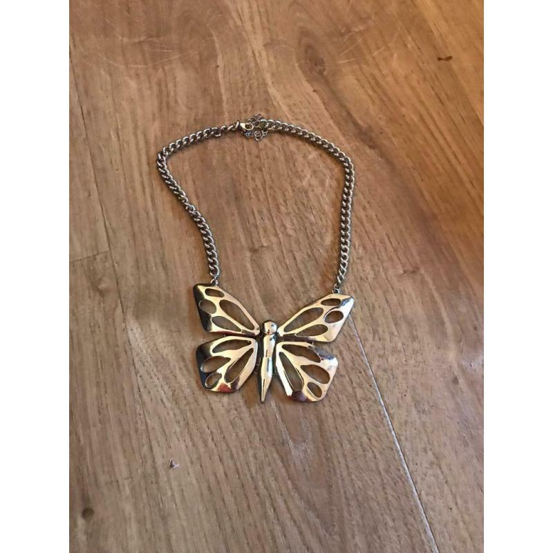 Oasis butterfly necklace