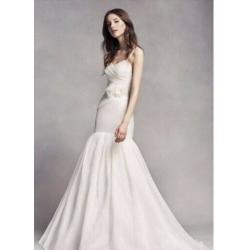 Vera Wang, off white, size12-14, Long Mermaid low back/ backless weddi