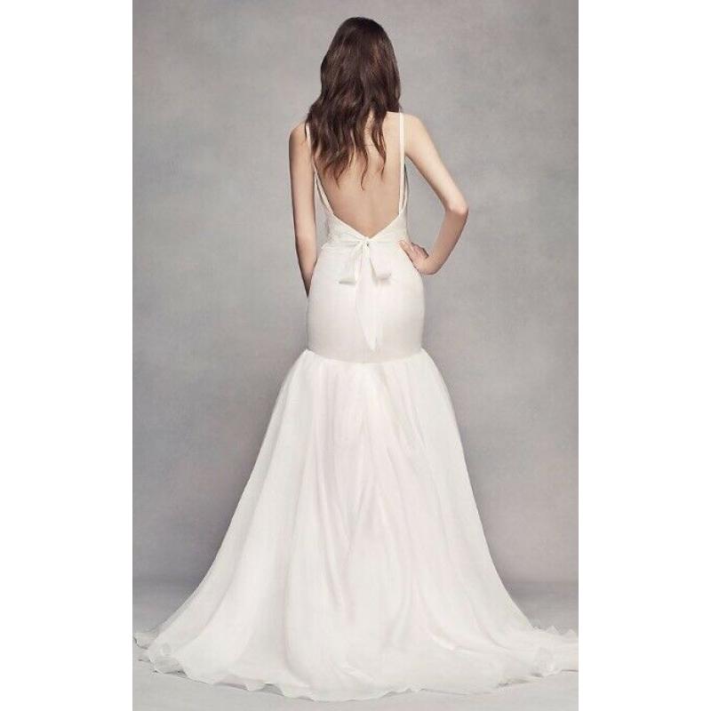 Vera Wang, off white, size12-14, Long Mermaid low back/ backless weddi