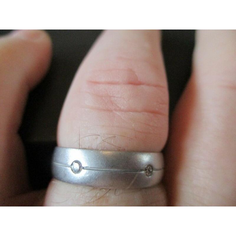 MENS PLATINUM AND DIAMOND RING