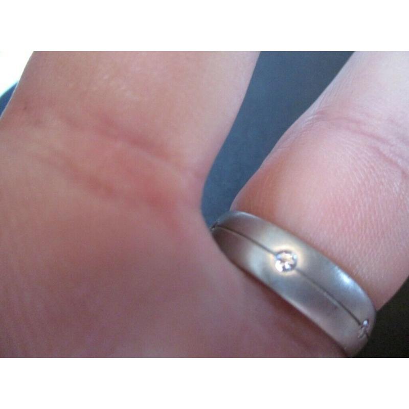 MENS PLATINUM AND DIAMOND RING