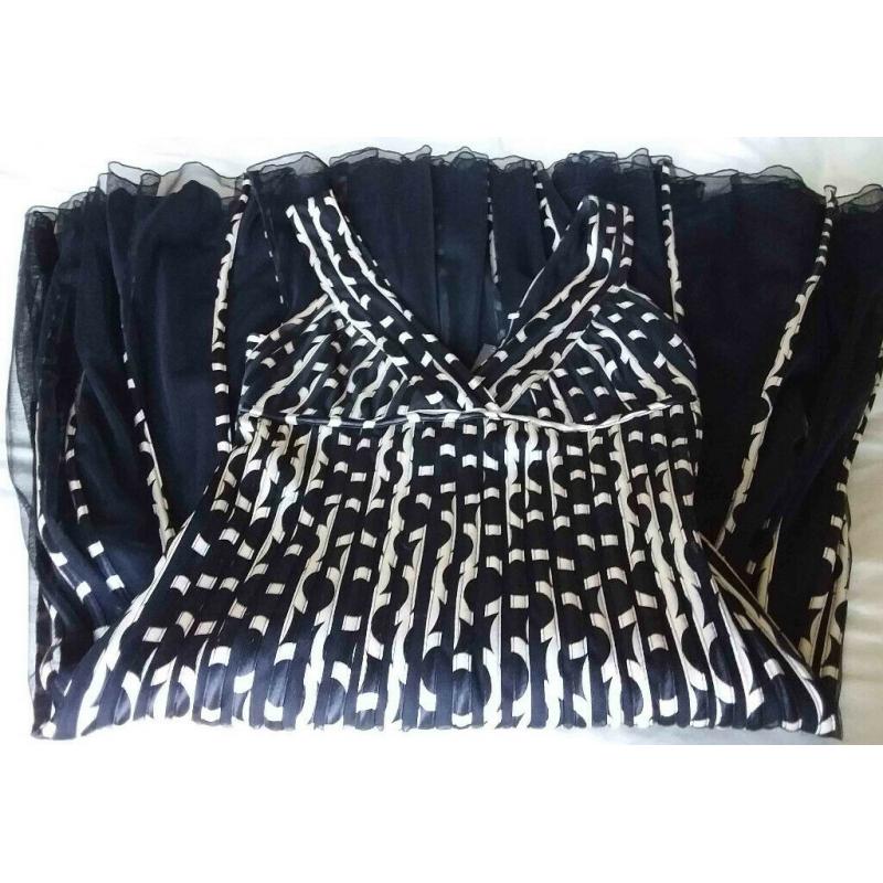 Brand New with labels on. New Phase Eight dress. Size 8