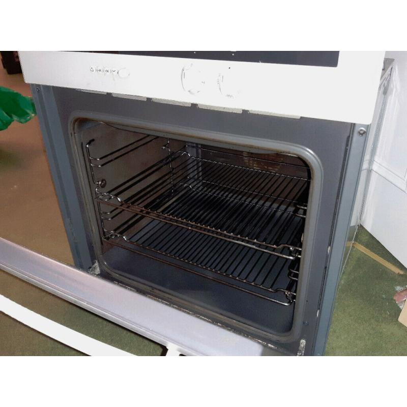 OVEN COOKER NEFF BRAND, AEG HOB AND EXTRACTOR HOOD ELECTRIC ALL WORKING GOOD ORDER
