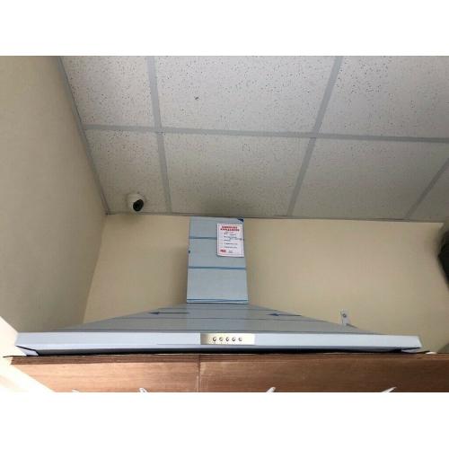 Leisure stainless steel 100cm new style cooker hood (corner damage) ?50. New/graded. 12 month gtee