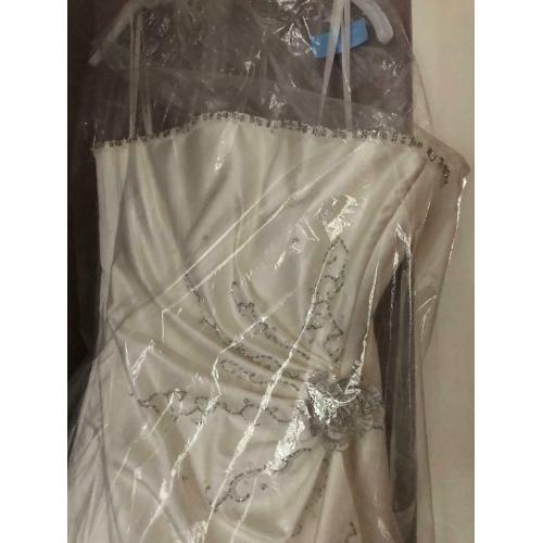 Ivory Satin Wedding Dress