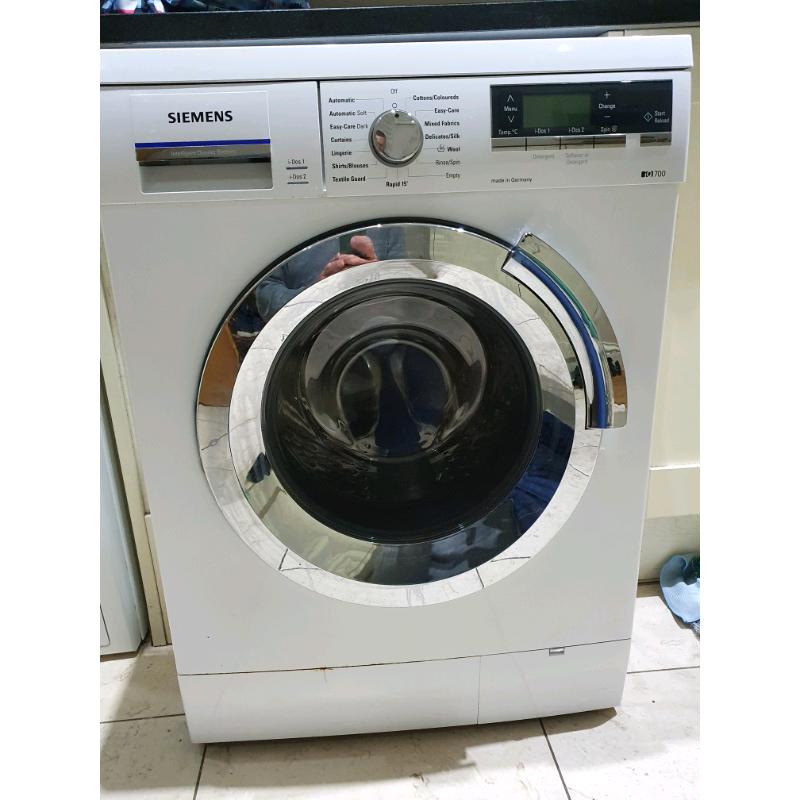 Seimens iq700 spares or repair