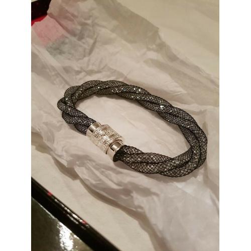 NEW AVON sage mesh bracelet