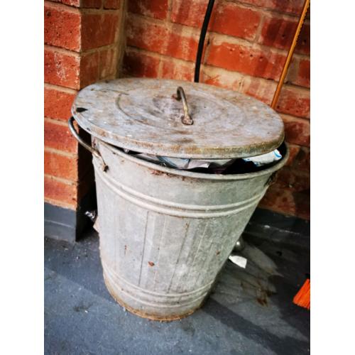Bin 2 x bins bonfire bins