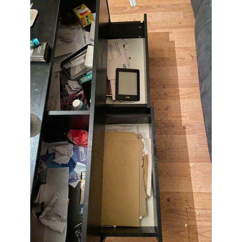 Storage coffee table with draws.